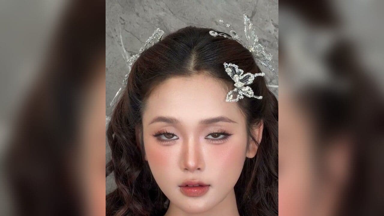 Kiểu tóc Tóc mây (buổi 16-7)