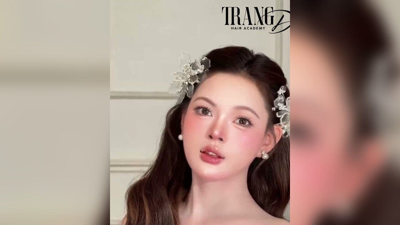 Kiểu tóc Sóng úp