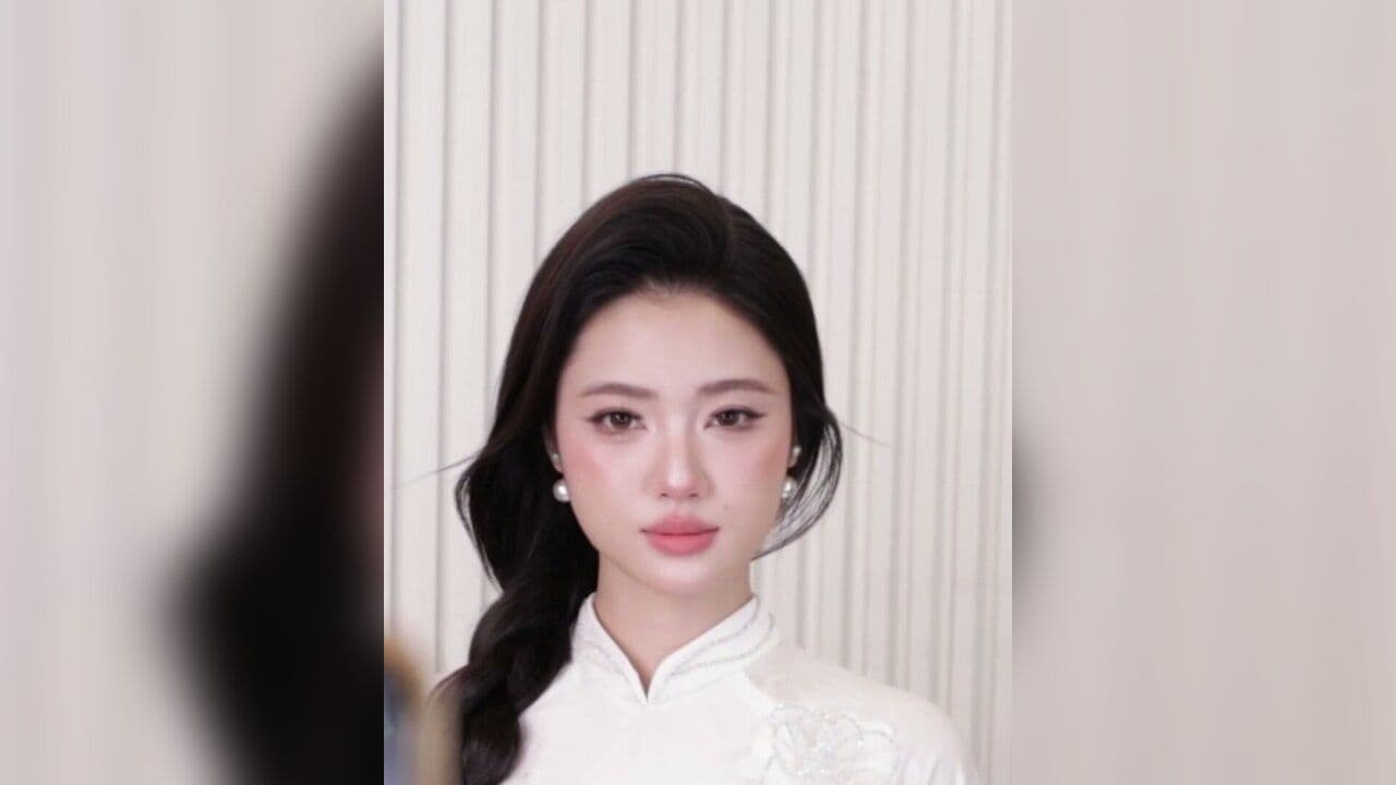 Kiểu tóc Tết lệch - mái 7/3